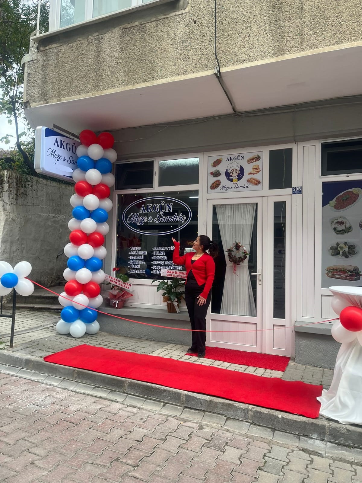 Akgün Meze & Sandviç